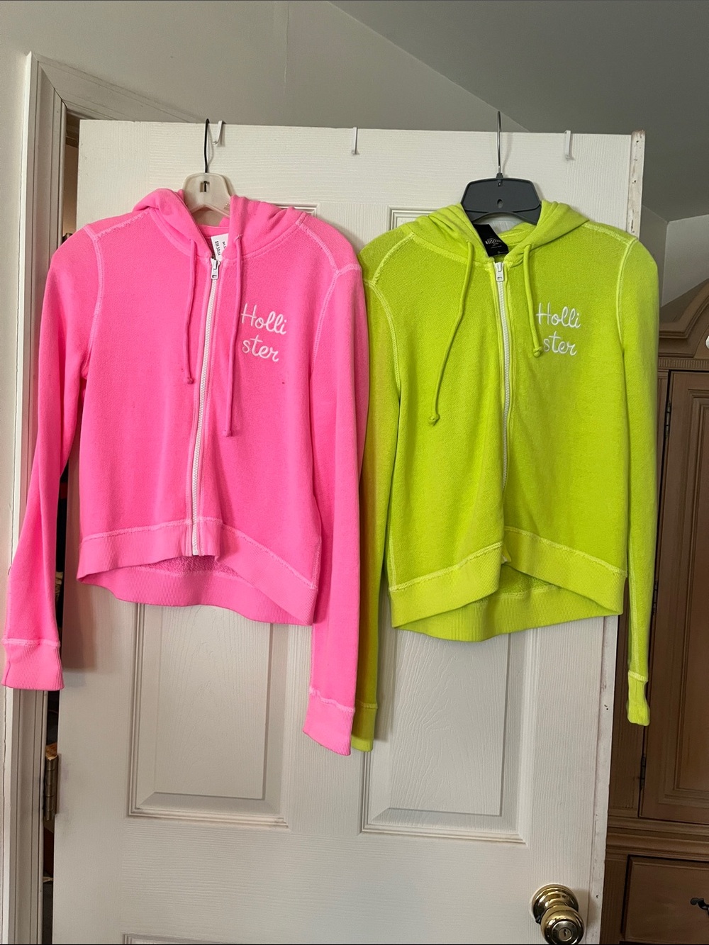 vintage Y2K New Hollister Med long sleeve zip up hoodies in neon green & pink